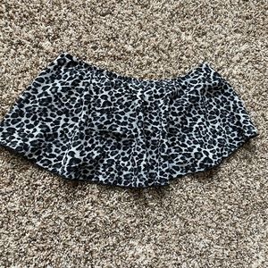 Windsor Flowy Cheetah Tube Top Size Small